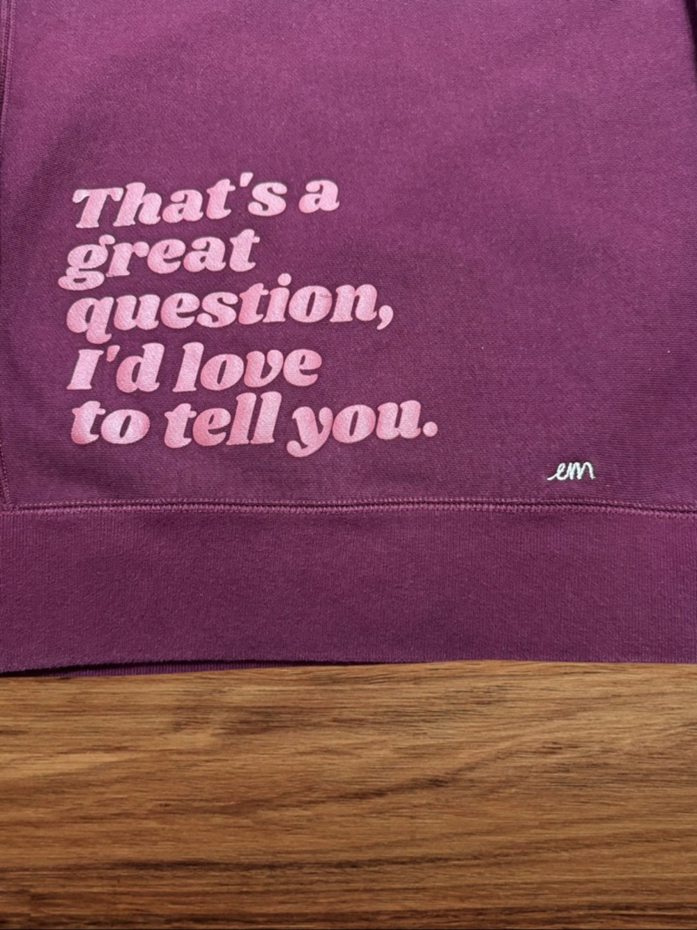 Elyse Myers Oversized Crewneck Sweatshirt “That’s a great question…” Size Small - Picture 4 of 7